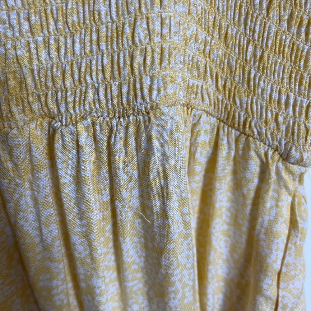 Yellow Romper with Pockets - Picture 6 of 6